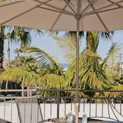 Holiday Inn Express & Suites La Jolla – Windansea Beach by IHG