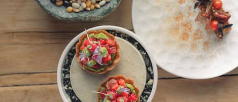 2 restaurants servant le souper