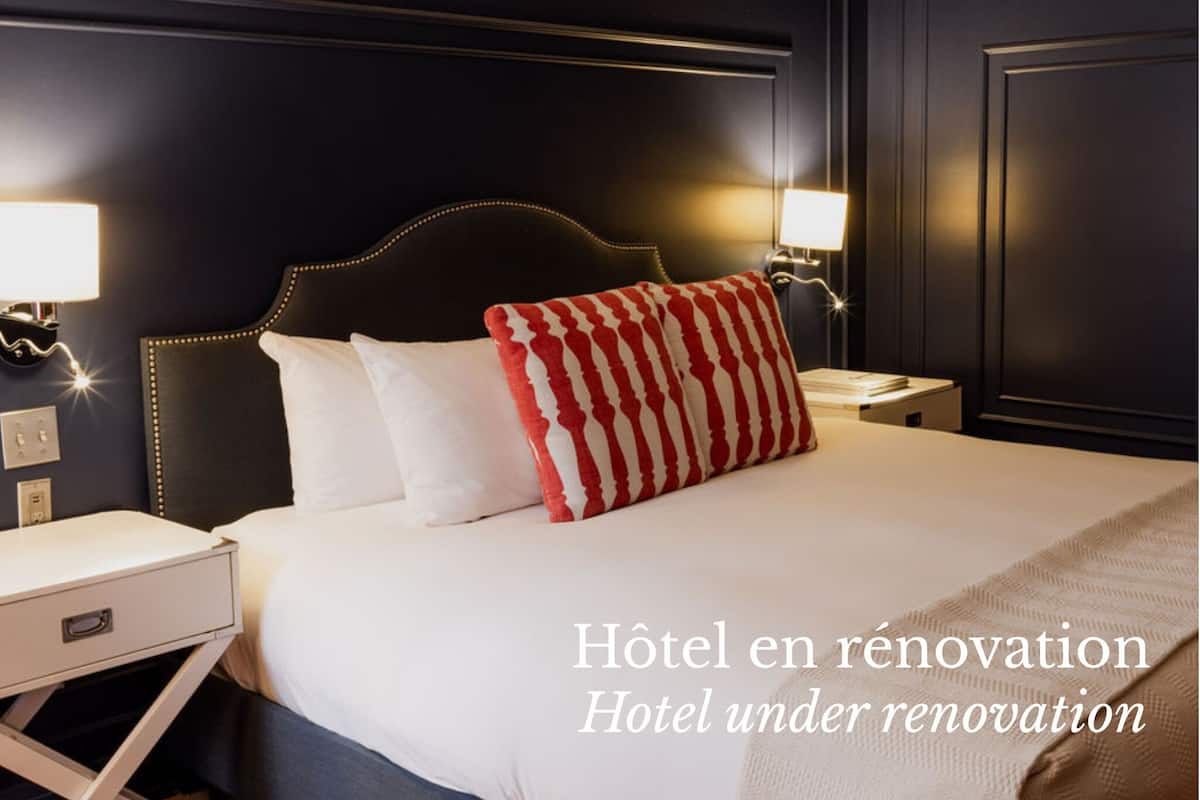 Renovation Special Offer Comfort Queen Room | Ropa de cama de alta calidad y minibar