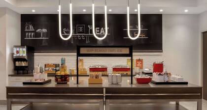 Hampton Inn by Hilton Winnipeg Downtown