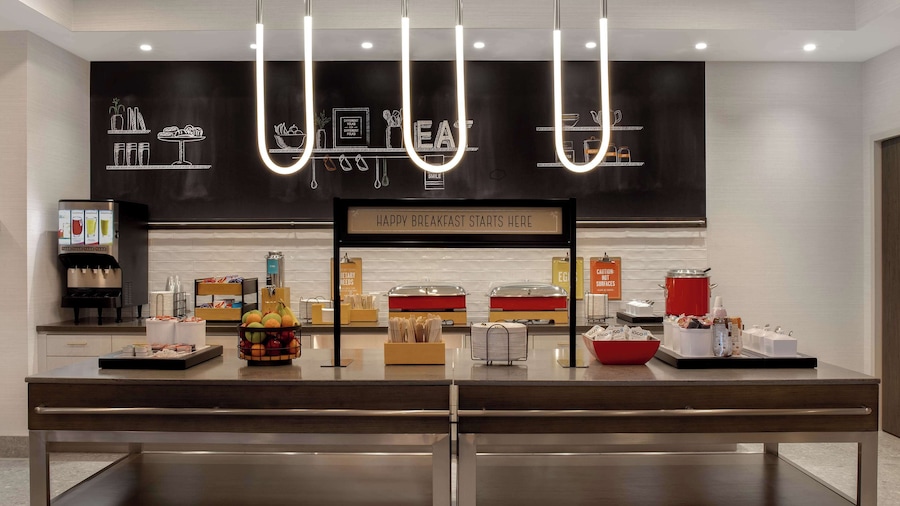 Hampton Inn by Hilton Winnipeg Downtown