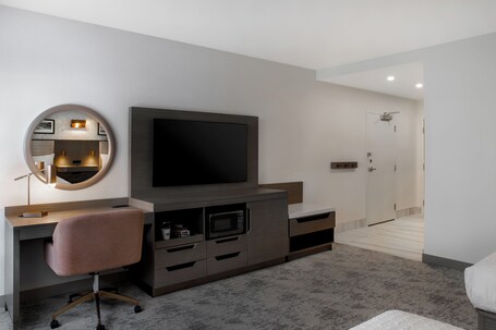 Hampton Inn by Hilton Winnipeg Downtown - Image 39