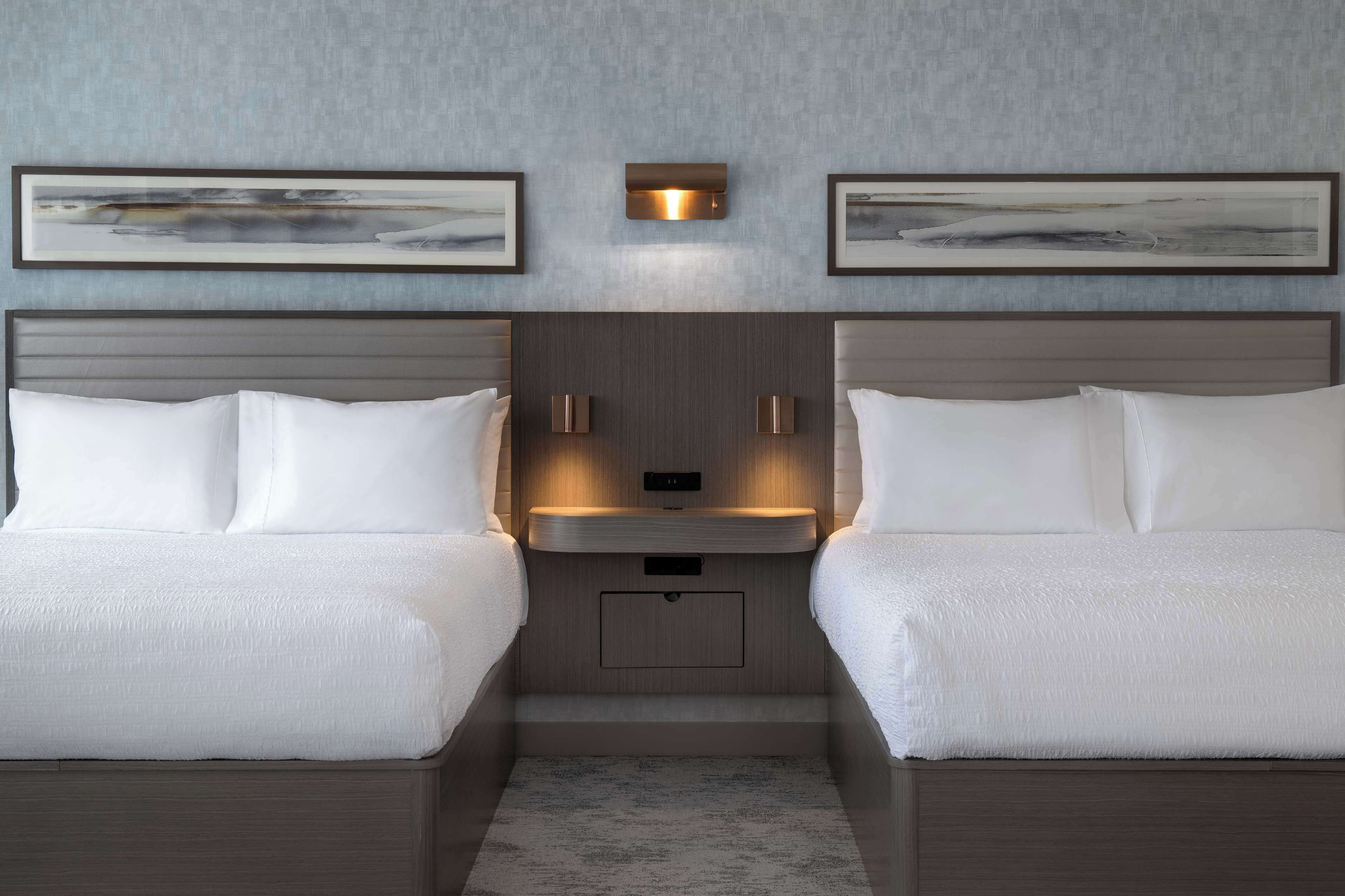 Hypo-allergenic bedding, in-room safe, blackout drapes