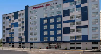 Hampton Inn by Hilton Winnipeg Downtown