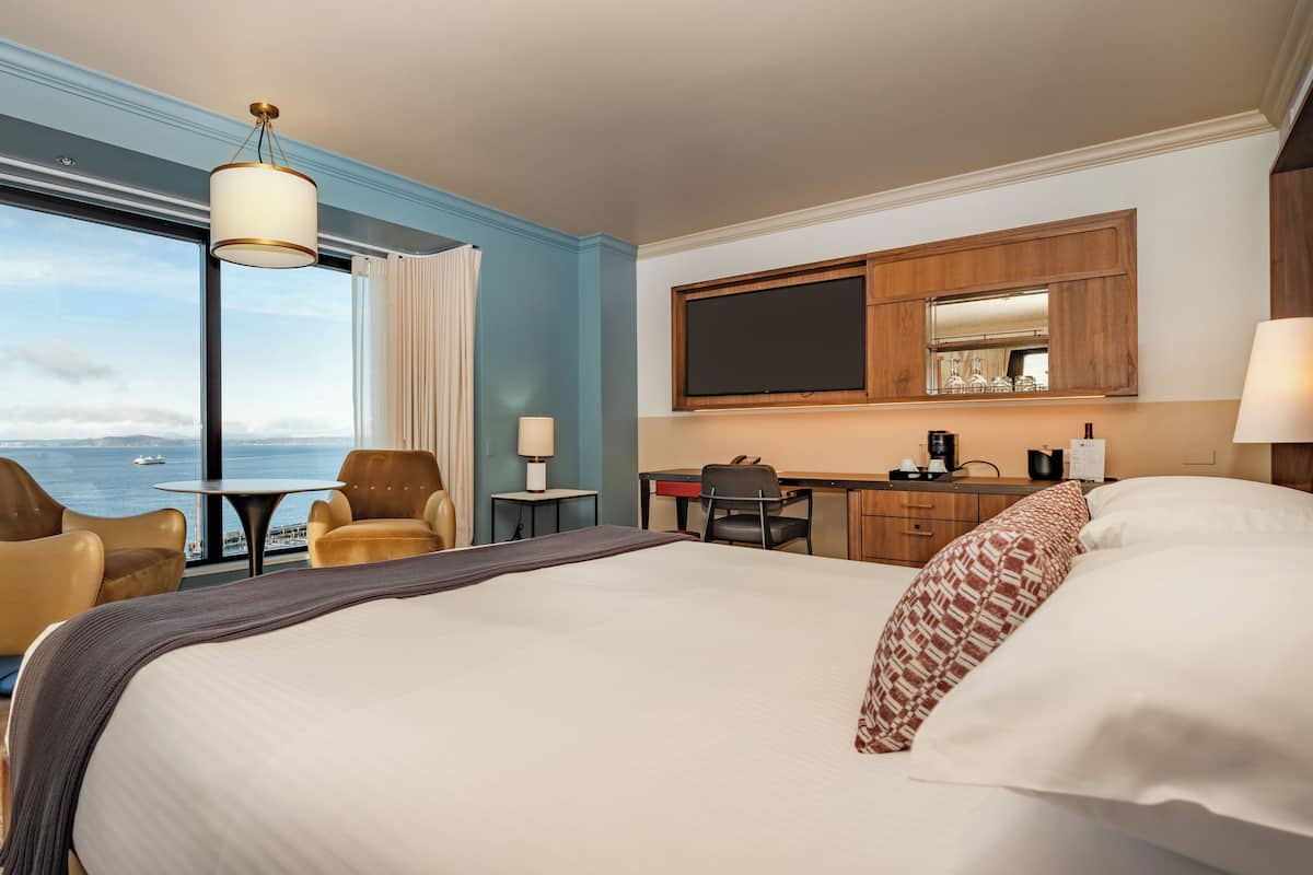 Premium bedding, minibar, in-room safe, desk