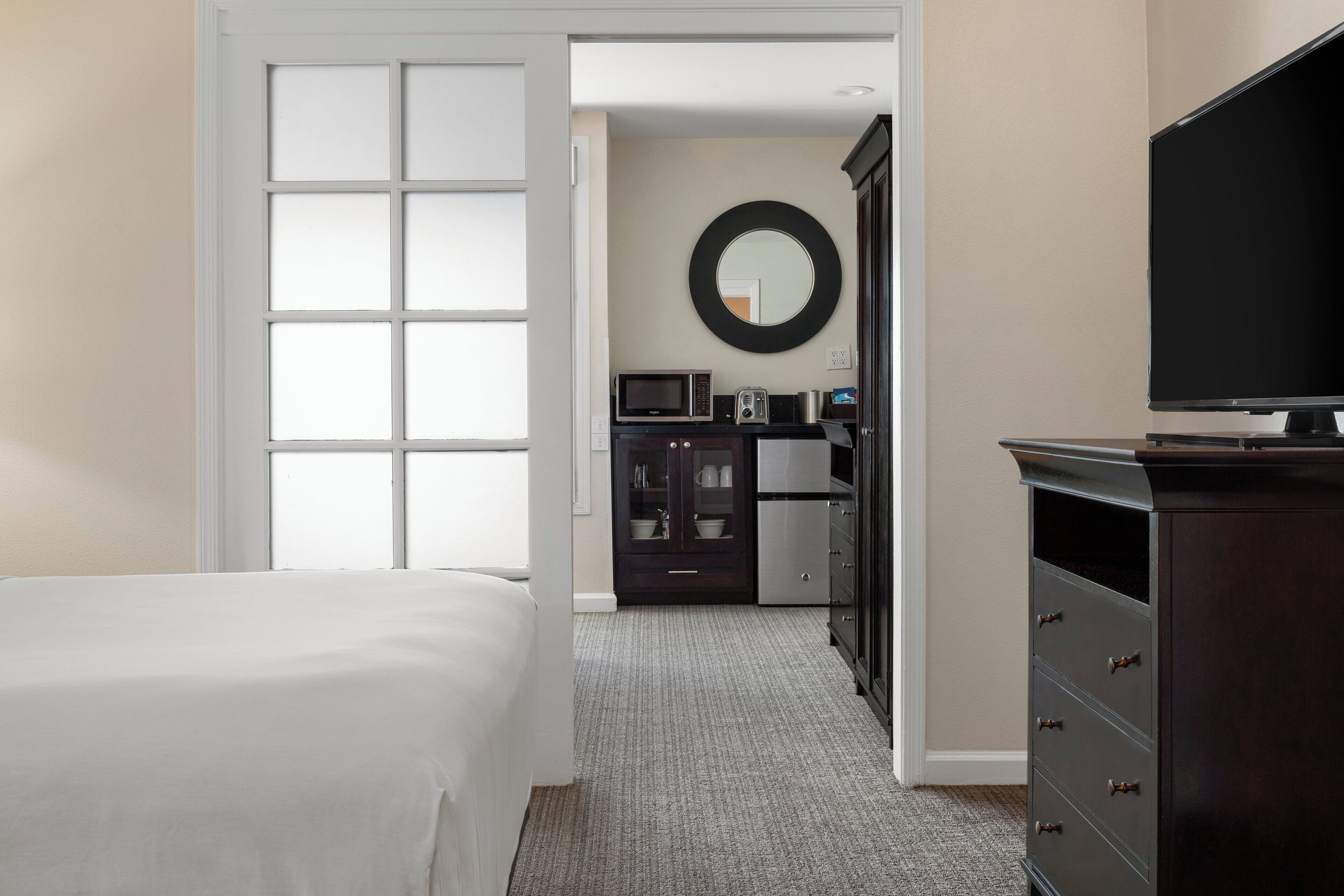 suite, 1 king bed | pillow-top beds, in-room safe, desk, iron/ironing board