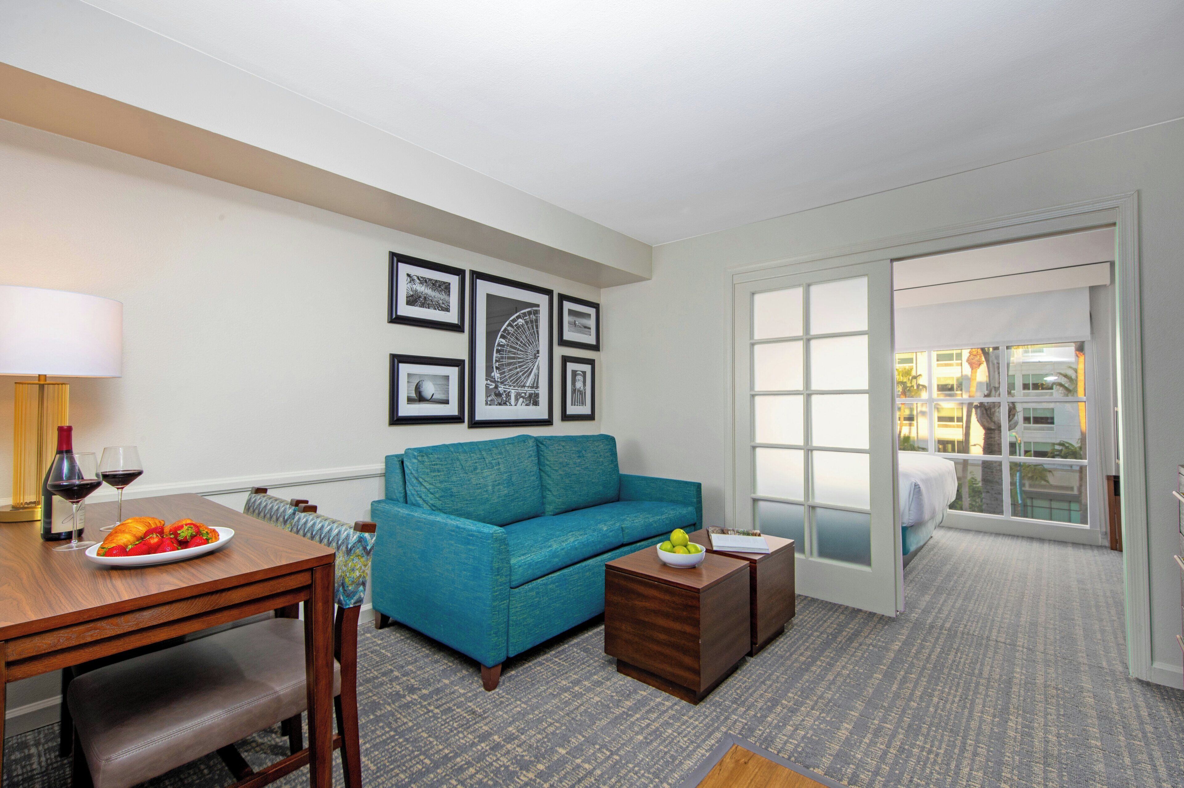 Peacock Suites Hotel in Anaheim - Reserve Your Stay - Expedia