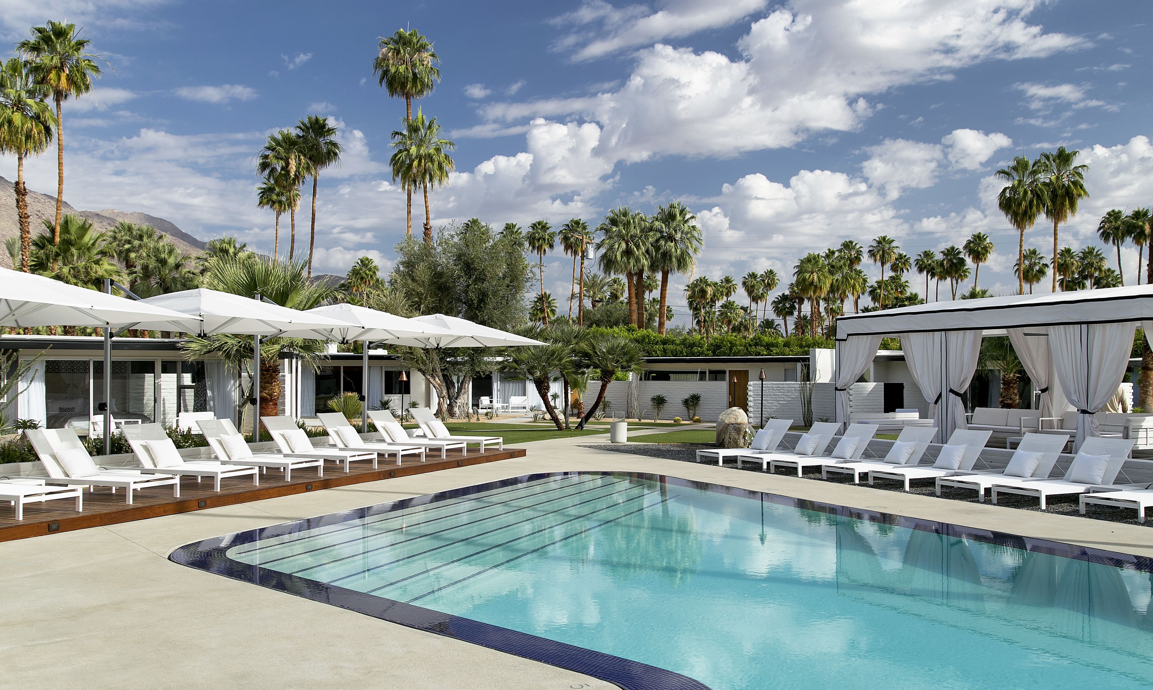 2 outdoor pools, free pool cabanas, pool umbrellas