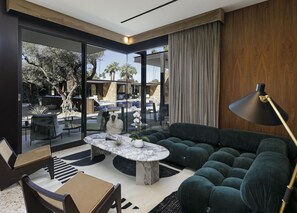 Frette Italian sheets, premium bedding, down duvets, minibar - L'Horizon Resort & Spa, Hermann Bungalows (Palm Springs)