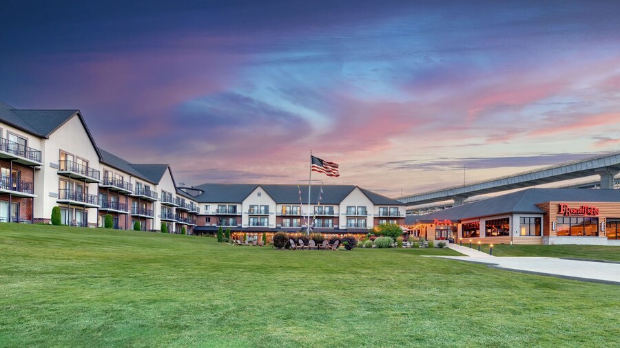 DoubleTree by Hilton Hotel Port Huron