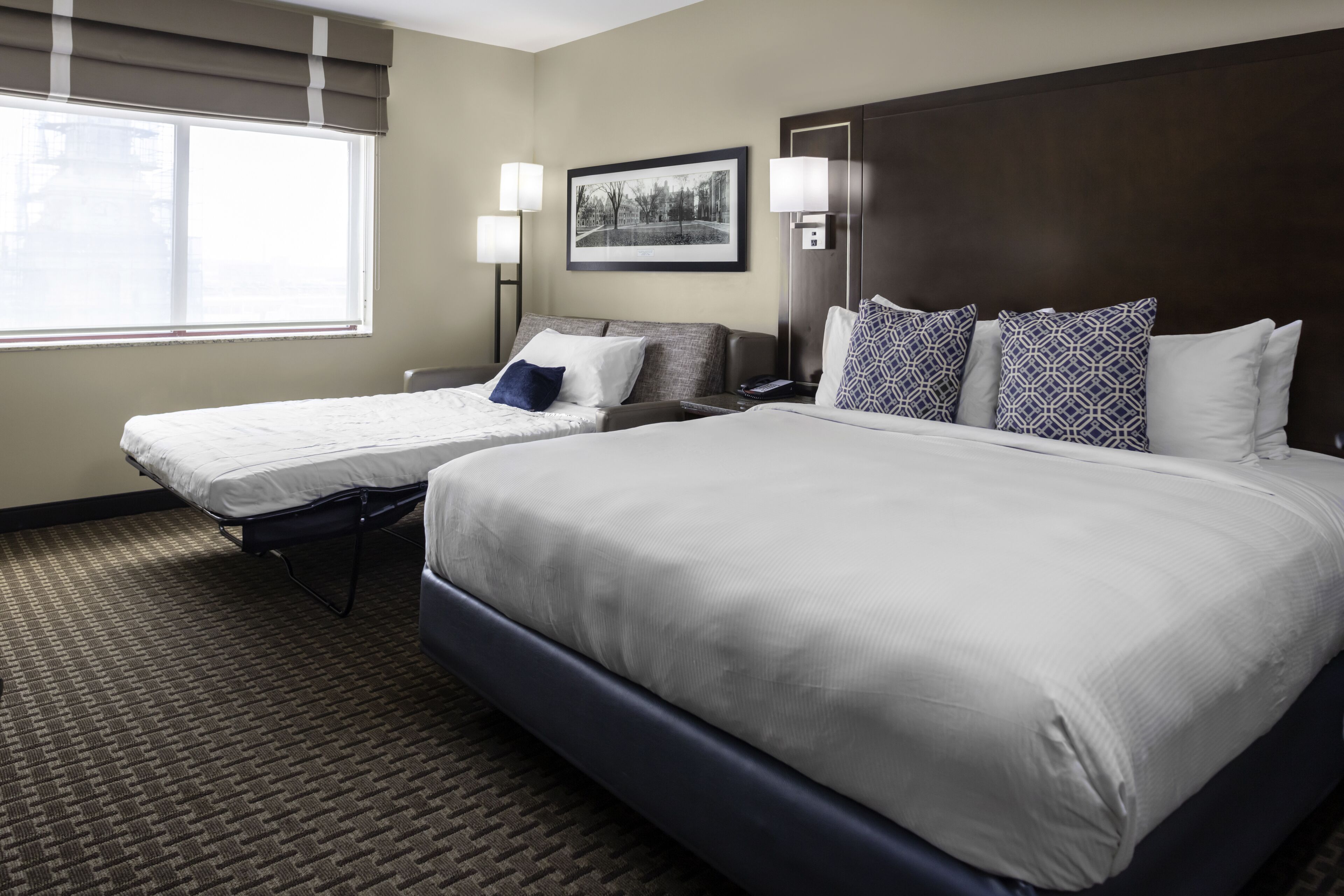 executive room, 1 king bed | premium bedding, in-room safe, desk, laptop workspace