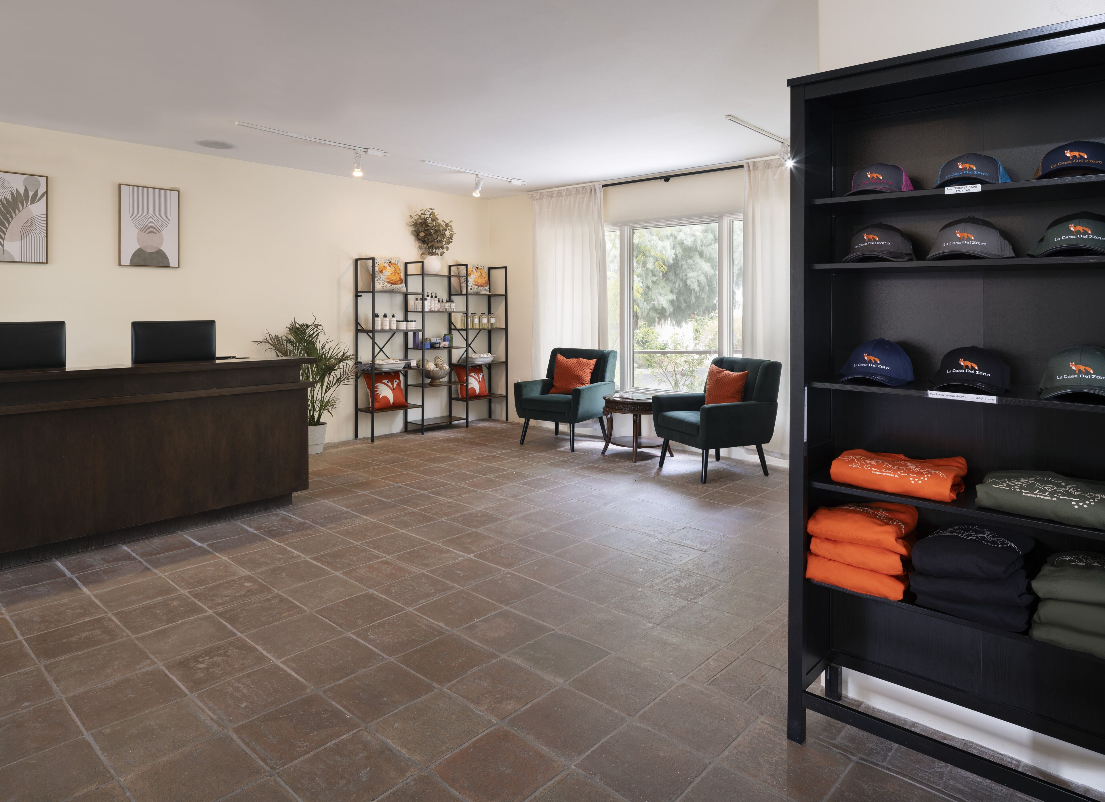 couples treatment room(s), sauna, hot tub, steam room, body treatments