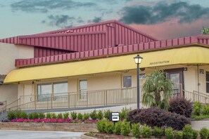 Exterior - Days Inn by Wyndham Milledgeville (Milledgeville)