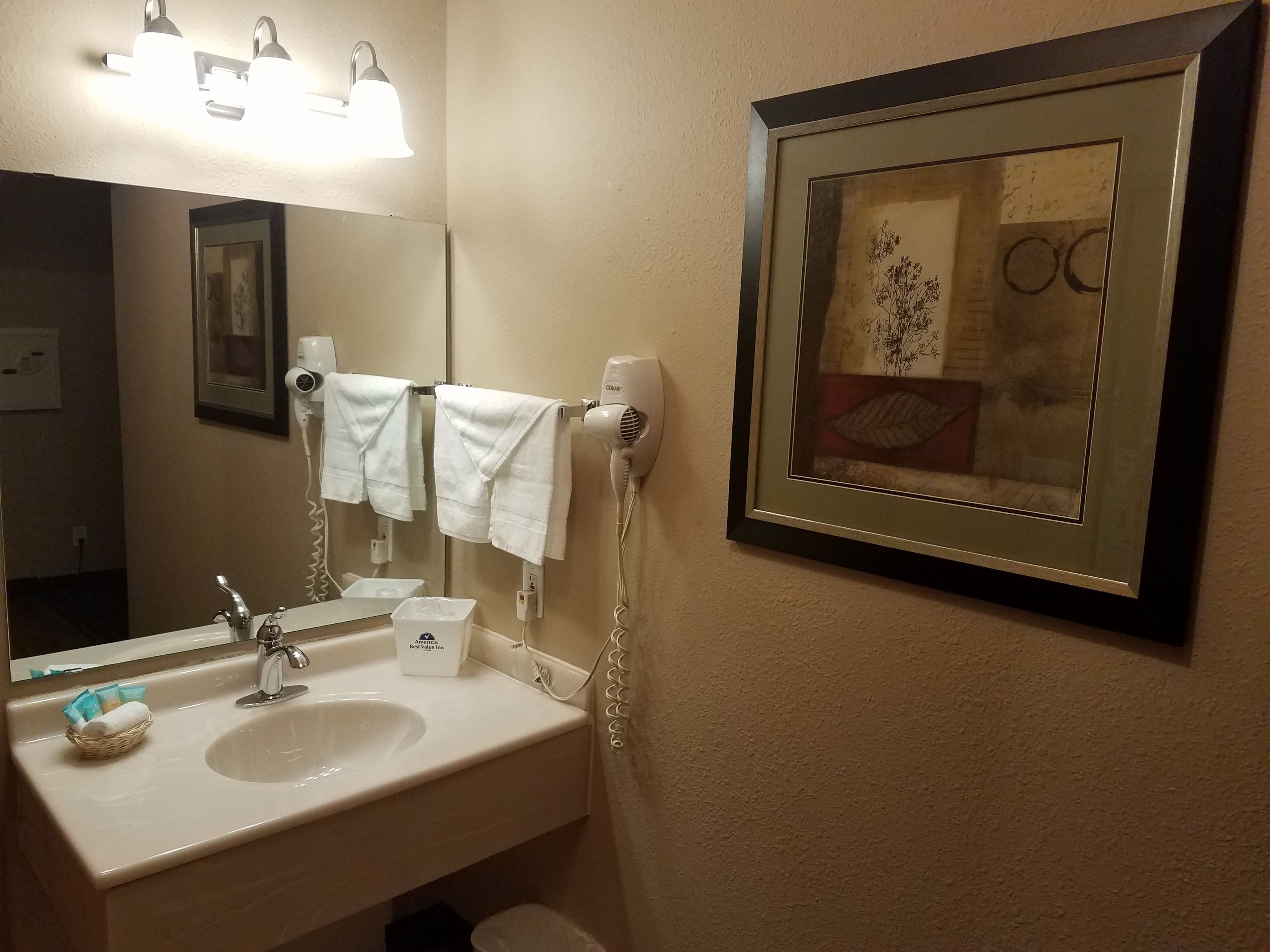 executive, two queen beds, non-smoking | bathroom sink