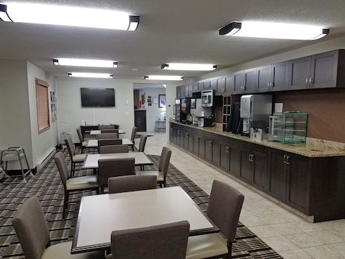 Americas Best Value Inn & Suites Bismarck