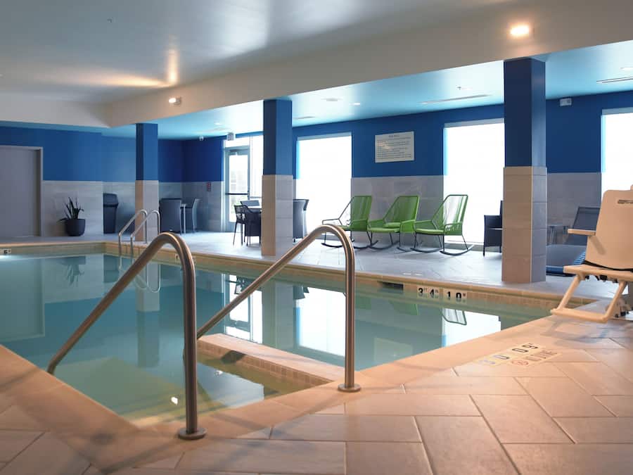 Hồ bơi trong nhà