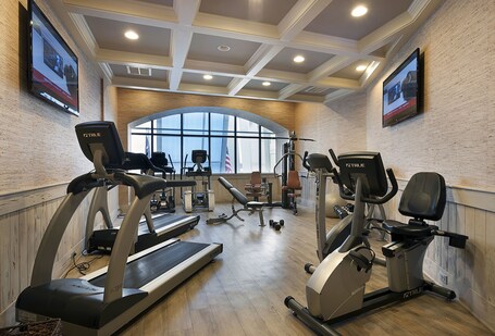 Coral Beach Resort Hotel Suites - Image 43