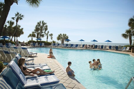 Coral Beach Resort Hotel Suites - Image 33