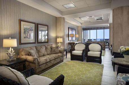 Coral Beach Resort Hotel Suites - Image 35