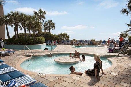 Coral Beach Resort Hotel Suites - Image 59