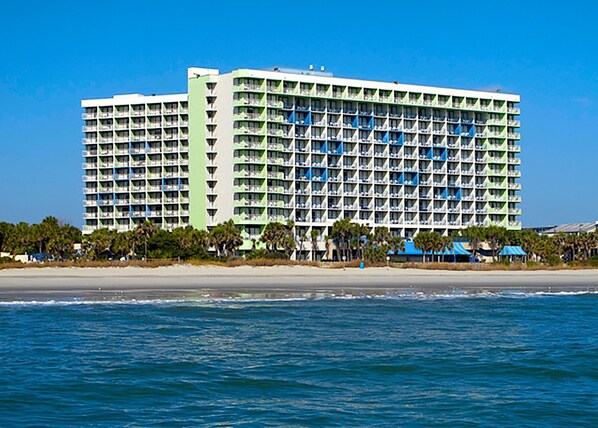 Front of property - Coral Beach Resort and Suites (Myrtle Beach)