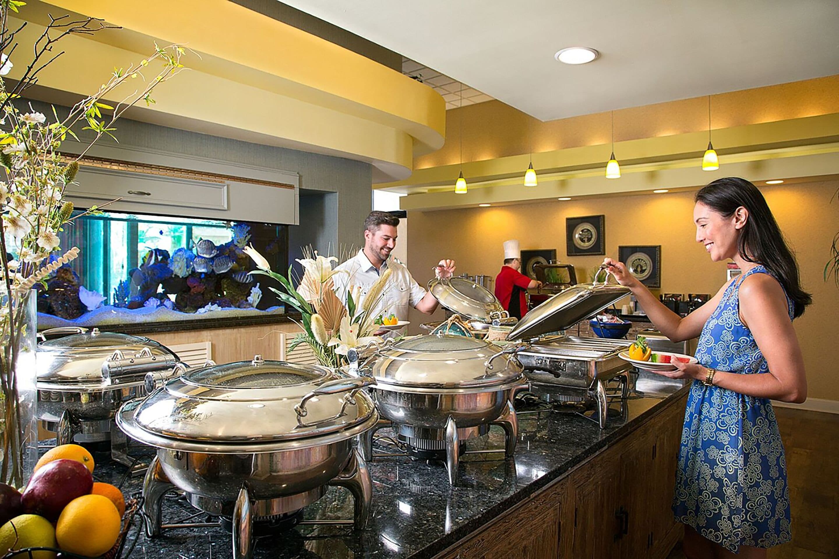 Daily cooked-to-order breakfast for a fee