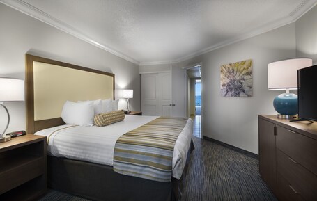 Coral Beach Resort Hotel Suites - Image 45