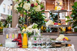 Food and drink - Crowne Plaza Albany - The Desmond Hotel by IHG (Albany)