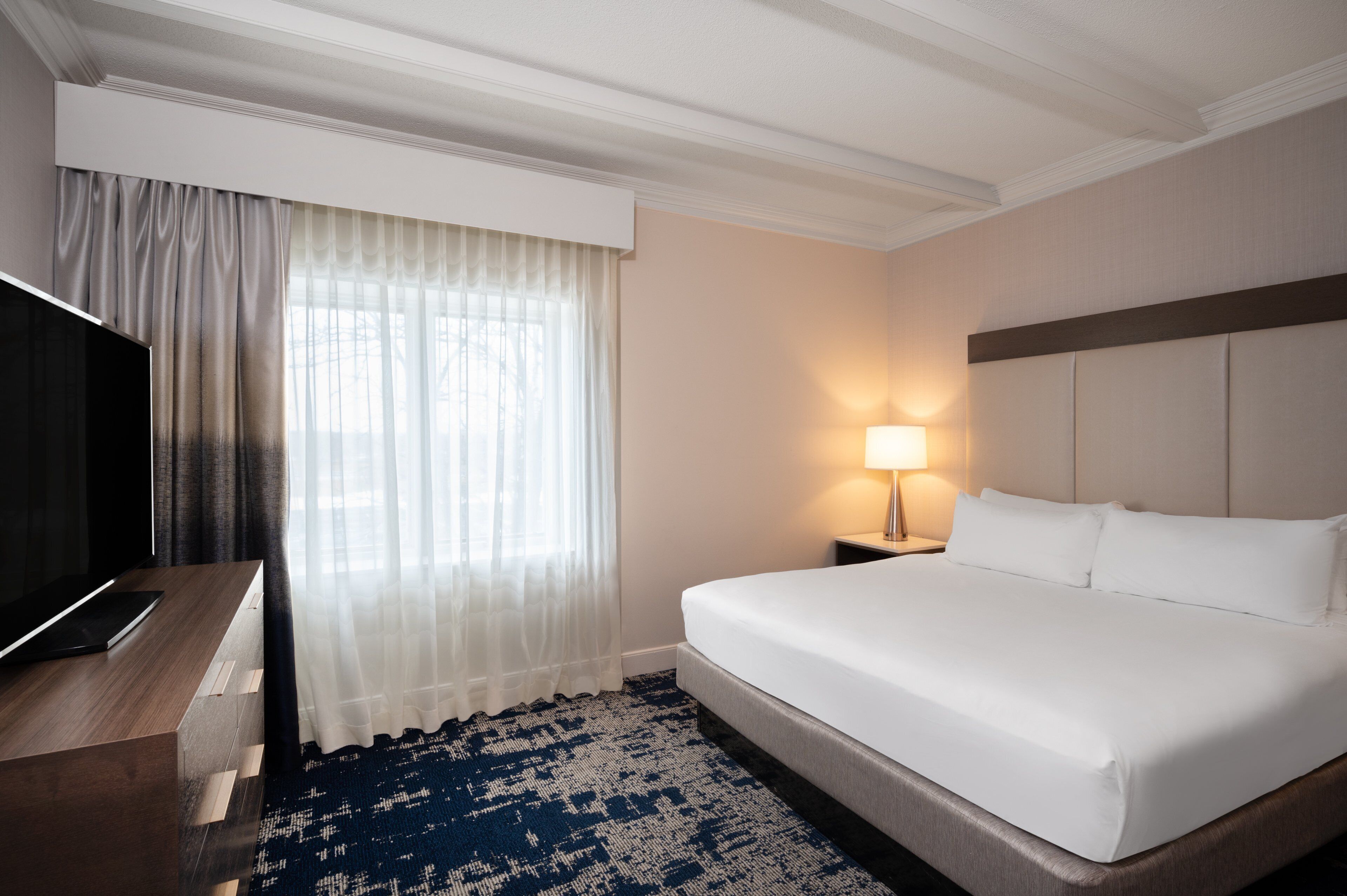In-room safe, desk, laptop workspace, blackout curtains