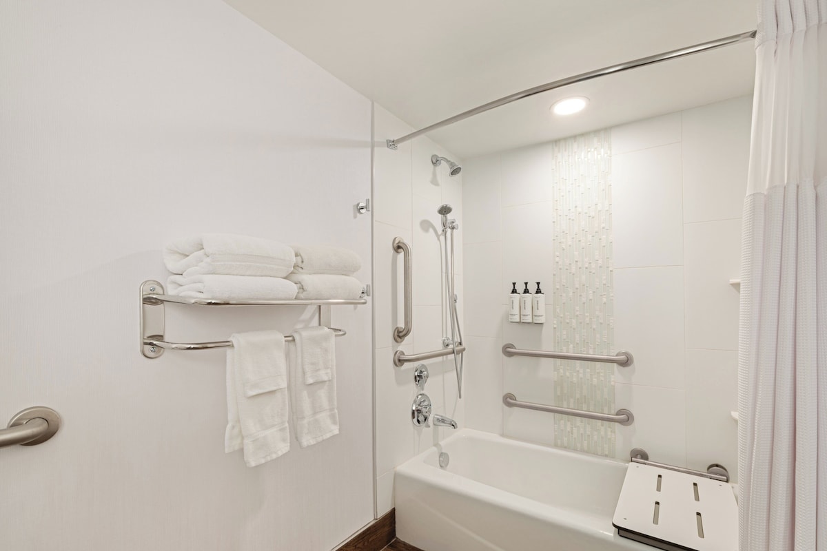 In-room safe, desk, laptop workspace, blackout drapes