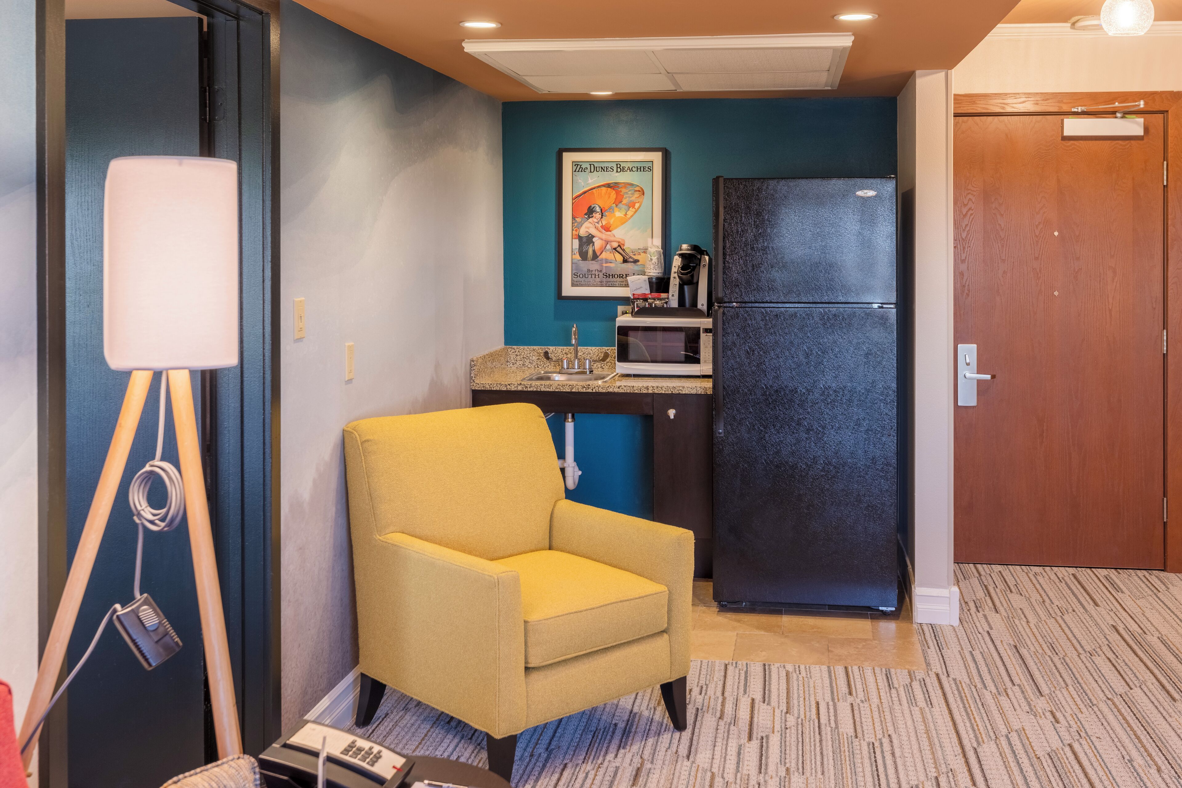 standard suite, 1 queen bed with sofa bed, accessible bathtub, city view | in-room safe, blackout curtains, iron/ironing board, free wifi