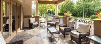 The Boulevard Inn & Bistro