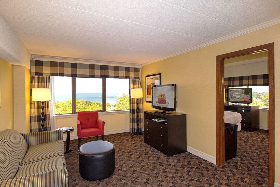 The Boulevard Inn & Bistro