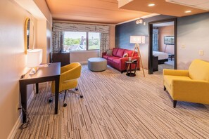 Standard Suite, 1 Queen Bed with Sofa bed, Accessible Bathtub, City View | Living area | 42-inch flat-screen TV with cable channels, TV, Netflix