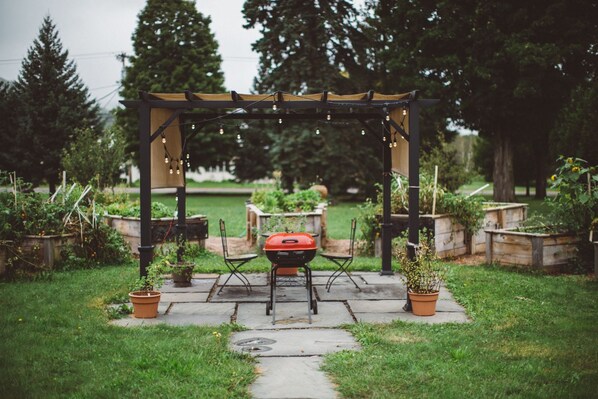 BBQ/picnic area - Albergo Allegria Hotel (Windham)