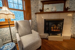 Room 21 | 1 bedroom, premium bedding, down comforters, individually decorated
