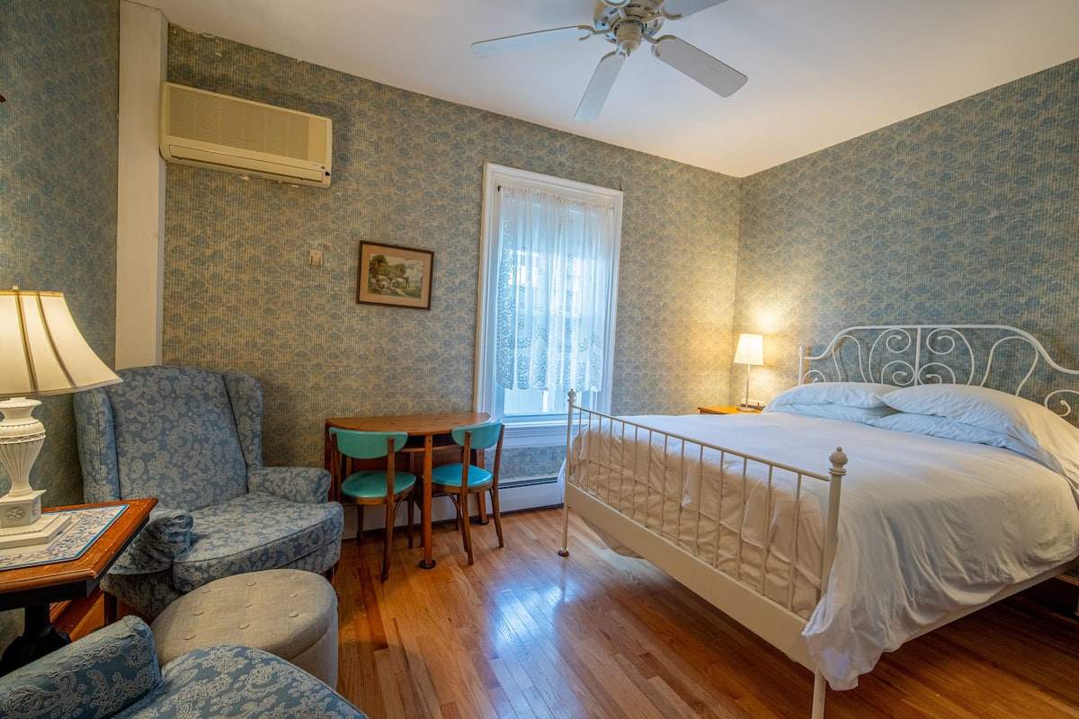 Room 5