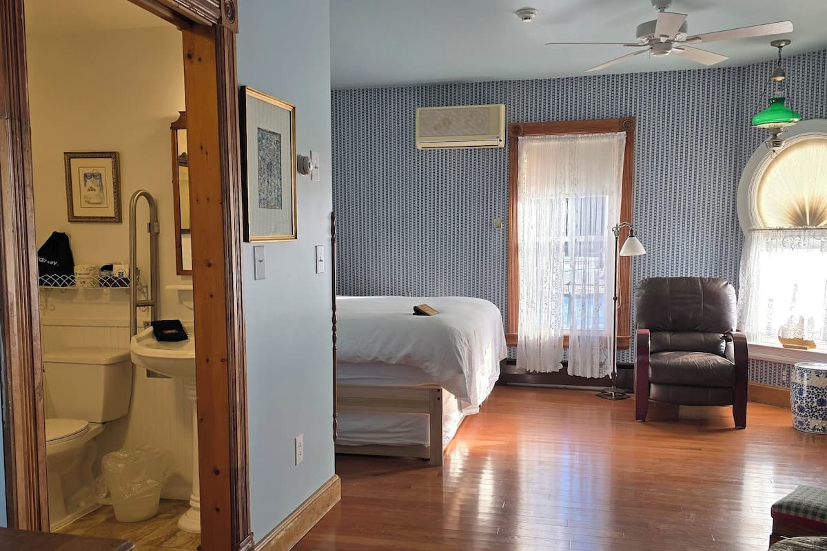 Room 13