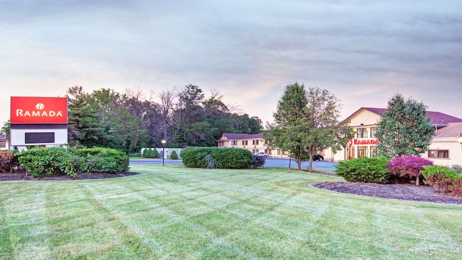 Ramada by Wyndham Flemington