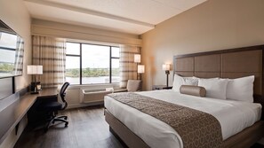 Chambre Standard, 1 très grand lit, non-fumeur, vue fleuve | Vue de la chambre