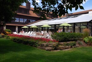 3 restaurants servant le petit déjeuner, spécialités Cuisine américaine