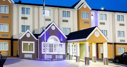 Microtel Inn & Suites by Wyndham Charleston WV