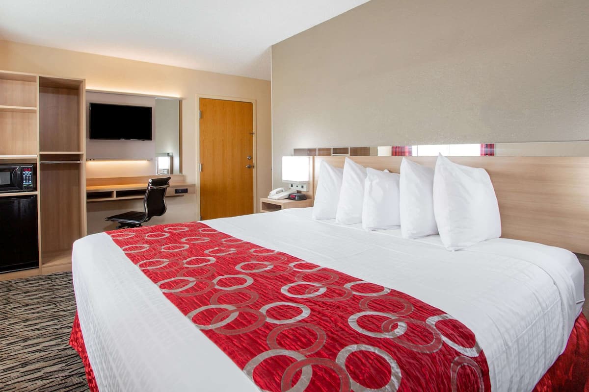 Desk, blackout curtains, iron/ironing board, free WiFi