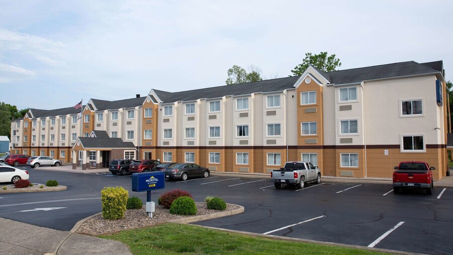 Microtel Inn & Suites by Wyndham Charleston WV