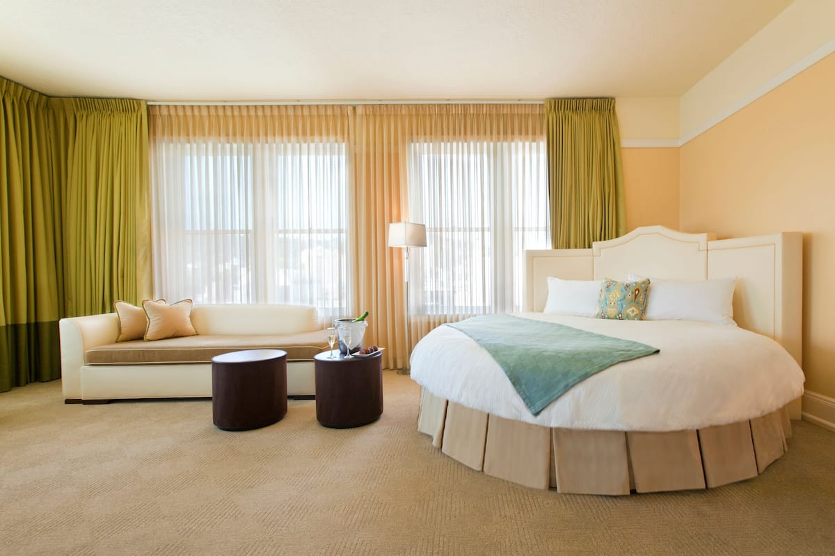 Premium bedding, down comforters, pillowtop beds, in-room safe