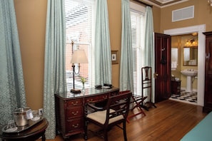 Grand Room, 1 King Bed (Johann Martin Bolzius) | Living room | LCD TV, DVD player