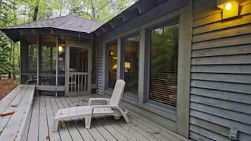 Cottage, 2 Bedrooms | Terrace/patio