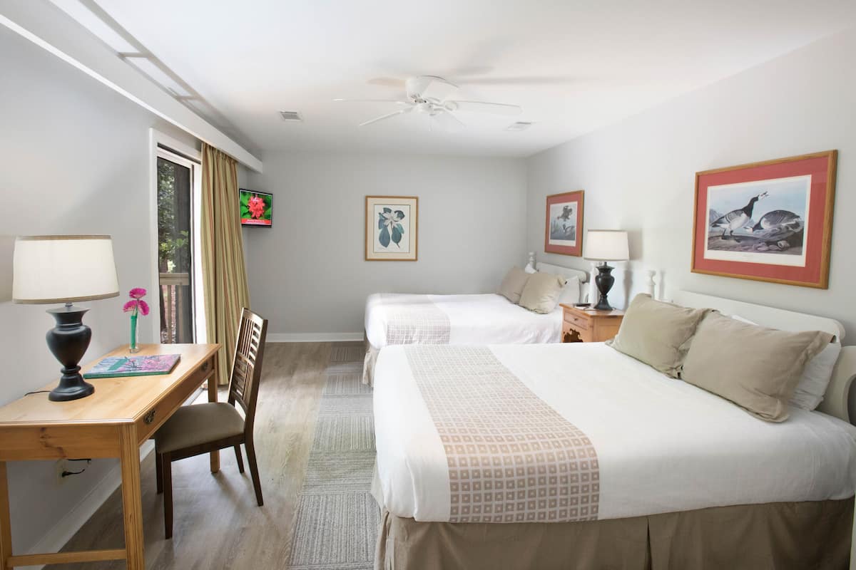 Casa de campo, 2 habitaciones | Escritorio, espacio para trabajar con laptop y cortinas blackout