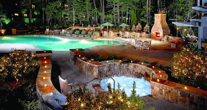 Callaway Resort & Gardens