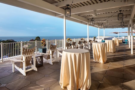 Terrace/patio. Wild Dunes Resort – Sweetgrass Inn and Boardwalk Inn